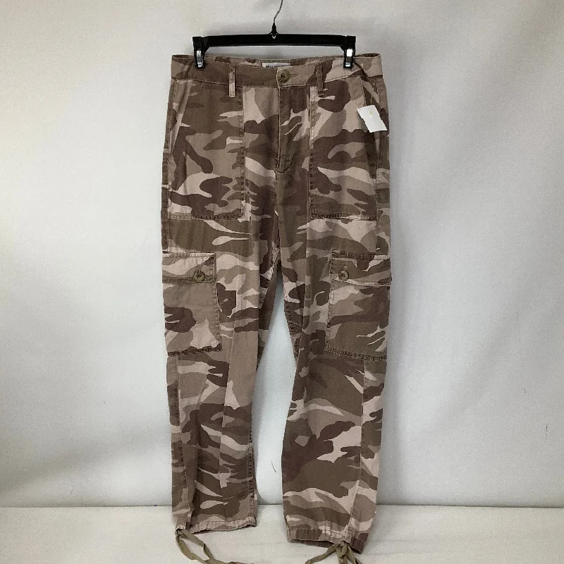 Pants Other By Urban Outfitters In Camouflage Print, Size: 6