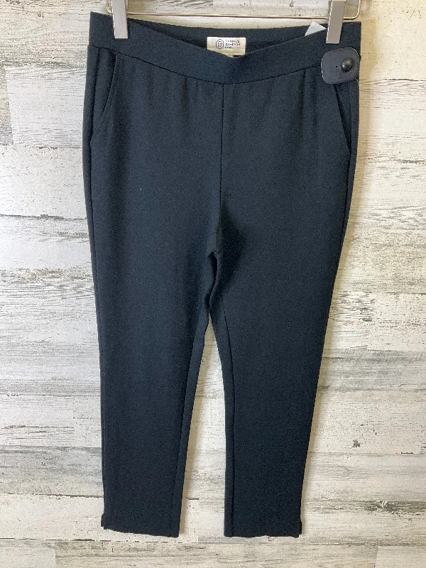 Pants Cropped By Clothes Mentor In Black, Size: 00