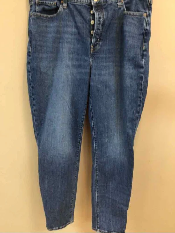 OLD NAVY SIZE 18 Ladies JEANS