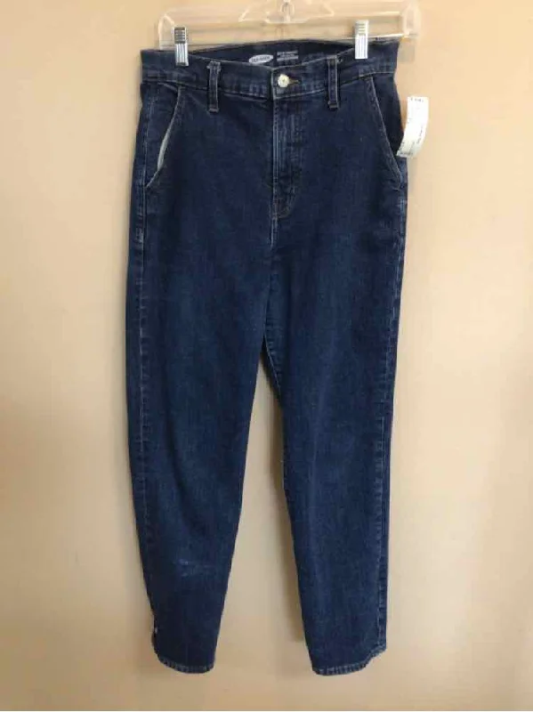 OLD NAVY SIZE 4 Ladies JEANS