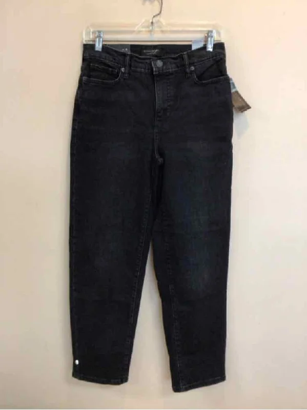 BANANA REPUBLIC SIZE 4 Ladies JEANS