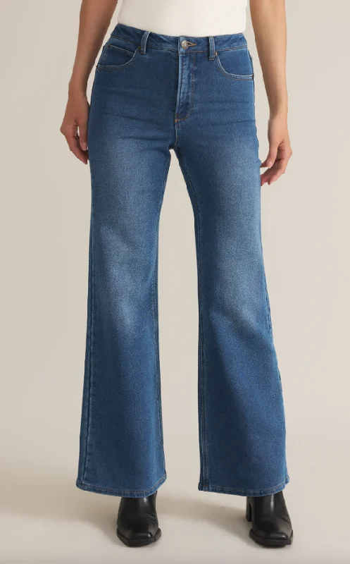 Z Supply Georgia Denim Relaxed Leg Jean