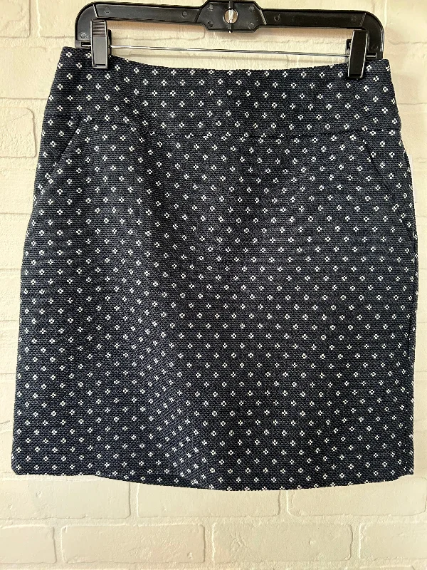 Blue & White Skirt Mini & Short Ann Taylor, Size 6