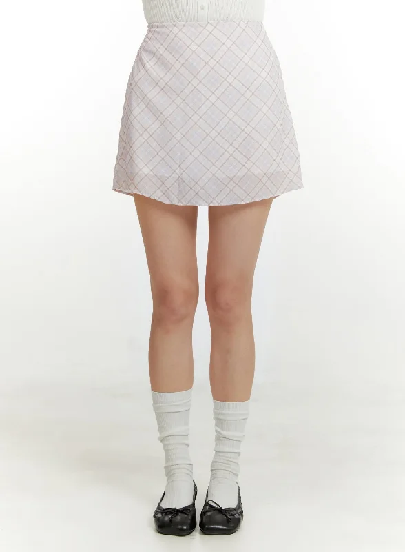 Checkered Bliss Mini Skirt OU419